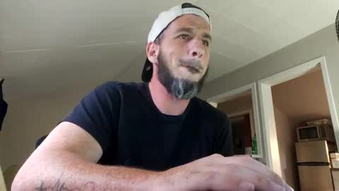 Snapshot of daddo1477 chatting on October 2025 09:12:02 PM daddo1477 online show from October 2025 09:12:02 PM