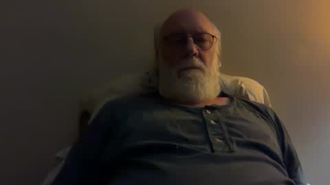 Snapshot of daddy341177 chatting on October 2025 11:22:02 AM daddy341177 online show from October 2025 11:22:02 AM