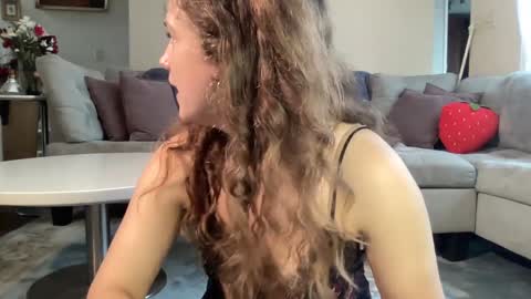 Snapshot of daddy_daycare_ chatting on March 2026 03:38:02 PM Belle Email daddydaycarecb online show from March 2026 03:38:02 PM