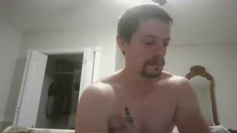 Snapshot of daddy_smallz chatting on November 2025 01:11:01 AM XChampX online show from November 2025 01:11:01 AM