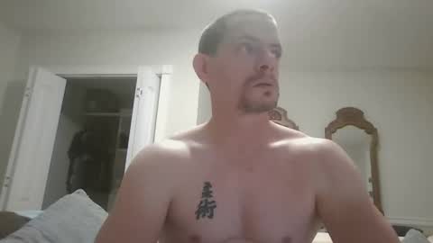 Snapshot of daddy_smallz chatting on December 2025 01:46:02 AM XChampX online show from December 2025 01:46:02 AM