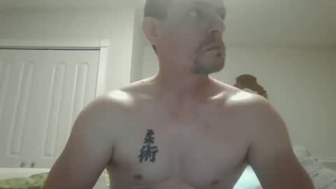 Snapshot of daddy_smallz chatting on April 2026 12:46:02 AM XChampX online show from April 2026 12:46:02 AM