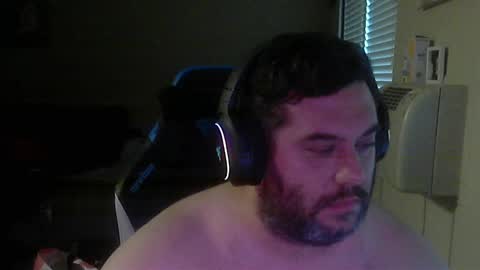 daddybody4u online show from October 2025 07:36:02 PM