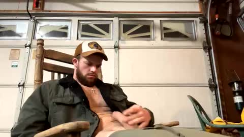 Snapshot of daddydeezilluvscumslutz chatting on February 2026 10:58:01 AM daddydeezilluvscumslutz online show from February 2026 10:58:01 AM