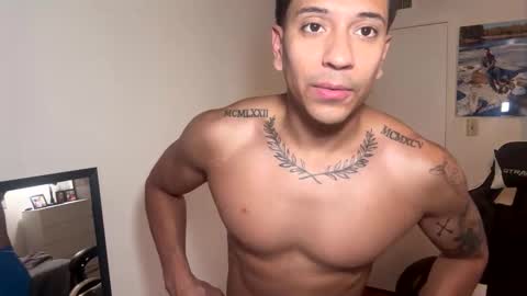 Snapshot of daddyfit95 chatting on June 2026 03:02:02 AM daddyfit95 online show from June 2026 03:02:02 AM