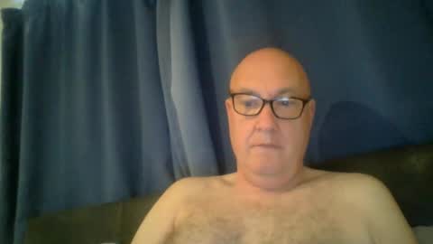 Snapshot of daddyhere4uall6 chatting on October 2025 07:29:01 AM daddyhere4uall6 online show from October 2025 07:29:01 AM
