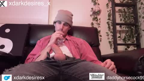 Snapshot of daddyhorsecock99 chatting on February 2025 05:41:01 AM daddyhorsecock99 online show from February 2025 05:41:01 AM