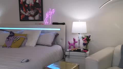 Sabrinna Bae online show from February 2025 06:53:01 PM