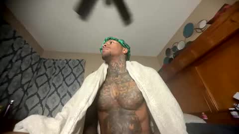 sexy tatted king bbc online show from May 2026 09:17:02 AM