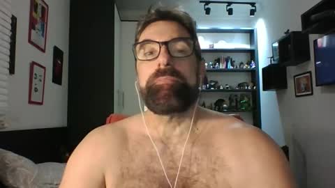 daddymusclebearrio online show from December 2025 09:24:01 AM