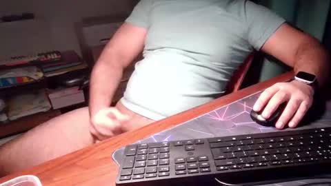 Paul online show from November 2025 11:37:01 PM