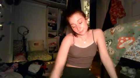 Snapshot of daddysdollhouse chatting on December 2024 04:05:02 AM Saoirse online show from December 2024 04:05:02 AM