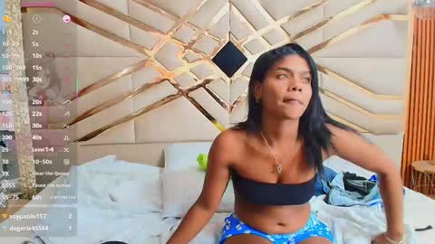 Snapshot of daddysneakinme chatting on February 2025 12:05:01 AM Anny online show from February 2025 12:05:01 AM