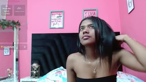 Snapshot of daddysneakinme chatting on December 2025 06:59:02 PM Anny online show from December 2025 06:59:02 PM