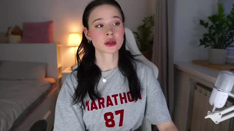 Snapshot of daddystrouble chatting on January 2025 02:49:02 AM Daddys Trouble online show from January 2025 02:49:02 AM