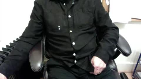 Snapshot of dadooronron69 chatting on February 2026 05:27:02 PM dadooronron69 online show from February 2026 05:27:02 PM