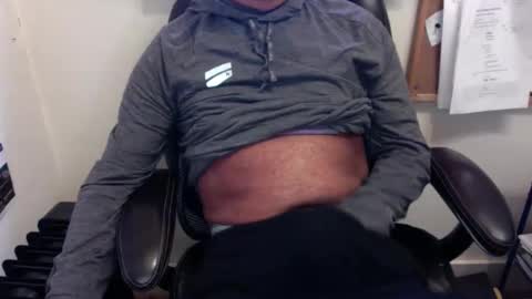 Snapshot of dadooronron69 chatting on April 2026 03:42:02 PM dadooronron69 online show from April 2026 03:42:02 PM