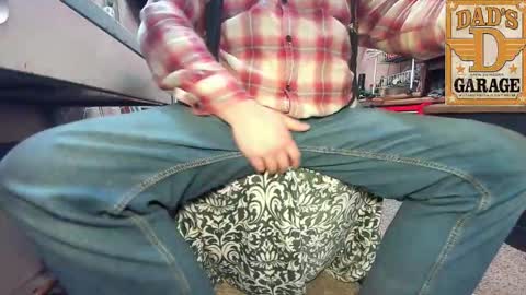 Snapshot of dadsgarageatl chatting on December 2025 10:36:02 PM Dads Garage Atl online show from December 2025 10:36:02 PM