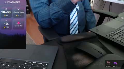 Snapshot of dadssecret69 chatting on June 2026 03:55:02 PM DadsSecret online show from June 2026 03:55:02 PM