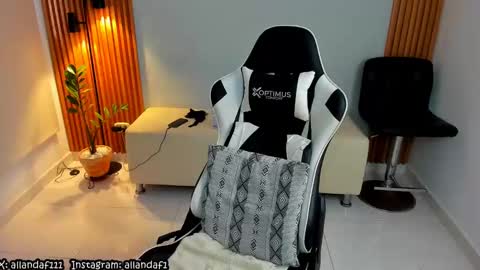 Snapshot of dafboy_ chatting on March 2025 10:21:01 PM Allan Daf online show from March 2025 10:21:01 PM