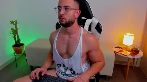 Snapshot of dafboy_ chatting on December 2025 03:07:02 PM Allan Daf online show from December 2025 03:07:02 PM