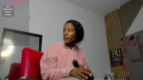 daffnelewis online show from September 2025 11:32:02 AM