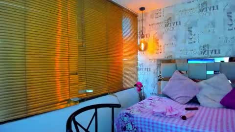 Snapshot of dafne_20 chatting on October 2025 07:58:02 PM dafne_20 online show from October 2025 07:58:02 PM