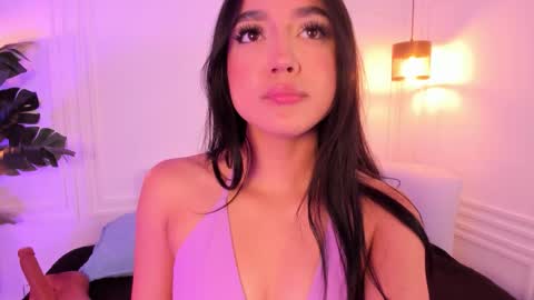 Snapshot of dafne_hillss chatting on February 2026 11:42:01 AM dafne_hillss online show from February 2026 11:42:01 AM
