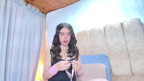 dafne_quenn online show from February 2026 12:41:01 PM