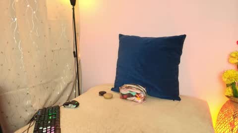 Snapshot of dafnemel chatting on February 2026 12:32:02 PM dafnemel online show from February 2026 12:32:02 PM