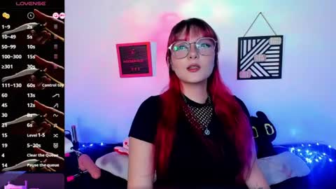 Dafne Moon online show from July 2026 04:27:01 AM