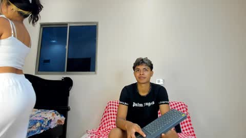 Snapshot of dafnezahiraa_ chatting on December 2024 01:24:01 AM dafnezahiraa online show from December 2024 01:24:01 AM