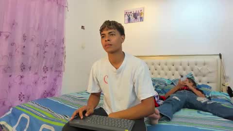 Snapshot of dafnezahiraa_ chatting on March 2025 04:45:01 AM dafnezahiraa online show from March 2025 04:45:01 AM