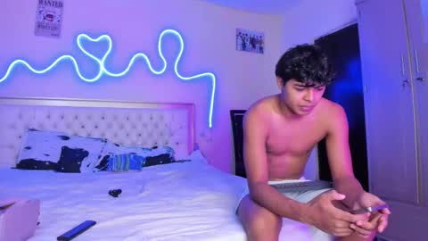 Snapshot of dafnezahiraa_ chatting on December 2025 12:06:01 AM dafnezahiraa online show from December 2025 12:06:01 AM