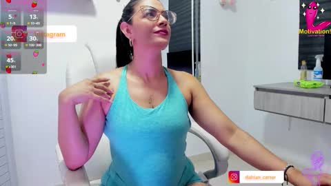 Dahian  online show from November 2025 01:36:01 PM