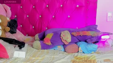    online show from April 2026 12:59:02 AM