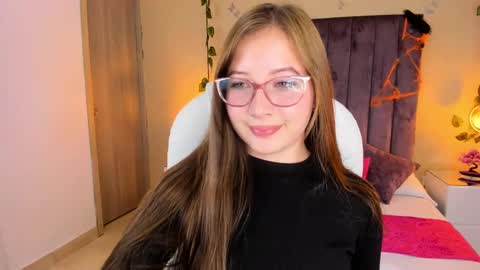 Dahlia online show from October 2025 11:24:02 PM