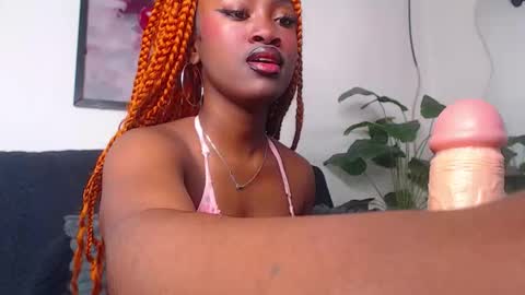 DAHYAN online show from February 2026 02:23:01 PM