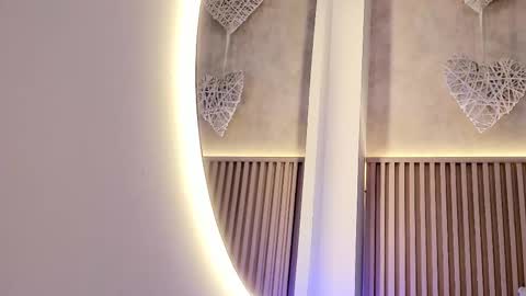 Daiana online show from November 2025 07:48:02 PM