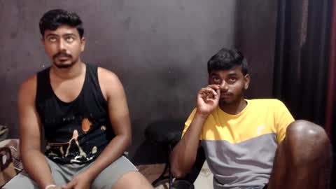 indian guys online show from March 2025 05:28:01 AM