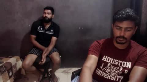 indian guys online show from April 2026 08:09:02 AM