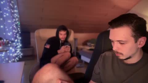 Snapshot of daimon_hall chatting on January 2025 01:21:02 AM Daimon online show from January 2025 01:21:02 AM