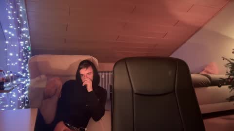 Snapshot of daimon_hall chatting on January 2025 02:11:02 AM Daimon online show from January 2025 02:11:02 AM