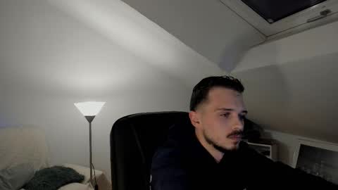 Snapshot of daimon_hall chatting on September 2025 07:04:02 PM Daimon online show from September 2025 07:04:02 PM