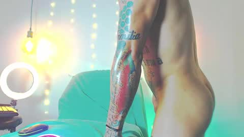 Daimond hope666 online show from February 2025 09:37:01 AM