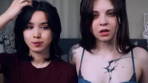 Aoi and Lily best friends online show from June 2026 07:57:01 AM