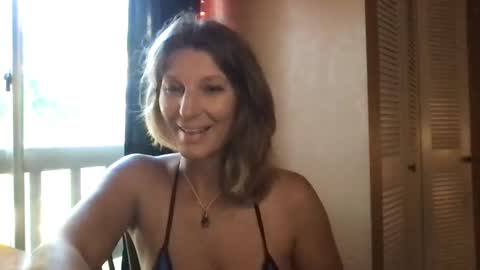 Daisy137 online show from December 2024 01:21:01 PM