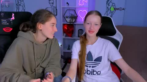 Snapshot of daisy_baby_ chatting on October 2025 07:36:02 PM daisy online show from October 2025 07:36:02 PM