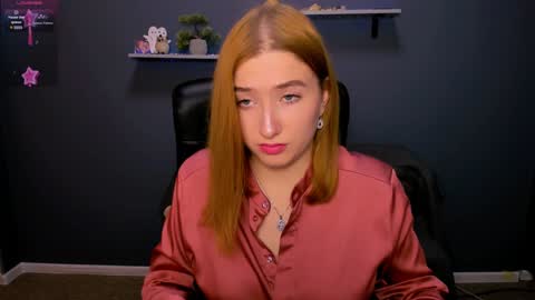 Snapshot of daisy_candy chatting on December 2024 07:18:01 PM Little Di online show from December 2024 07:18:01 PM