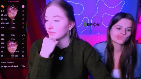 Snapshot of daisy_candy chatting on October 2025 12:08:02 AM Little Di online show from October 2025 12:08:02 AM